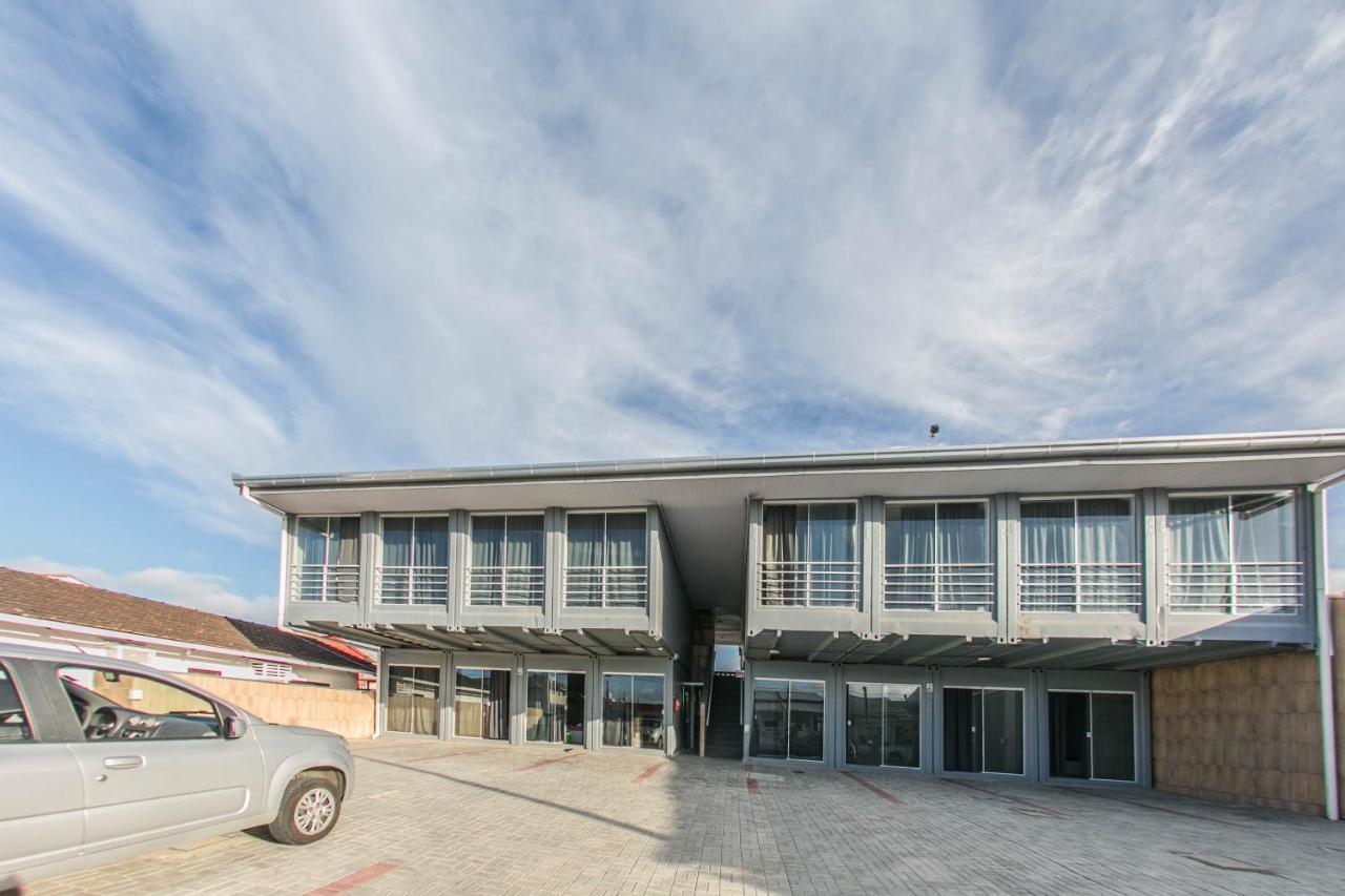 Xxcasa Olinda - Estudios E Suites Com Piscina, Ar, Wifi E Estacionamento Порто Бело Екстериор снимка